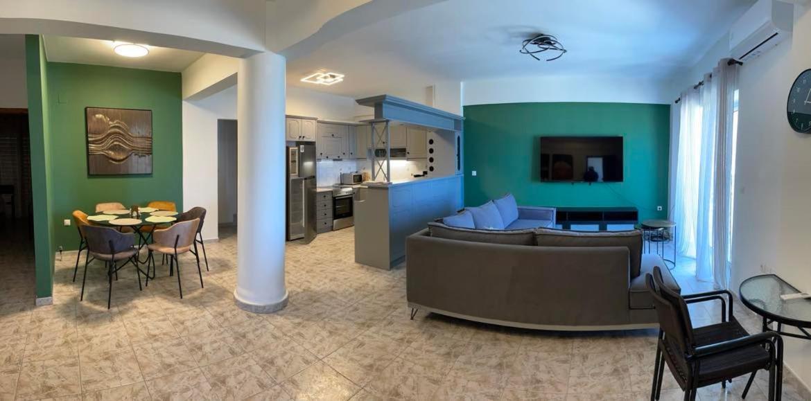 Danaos Hotel ハニア エクステリア 写真