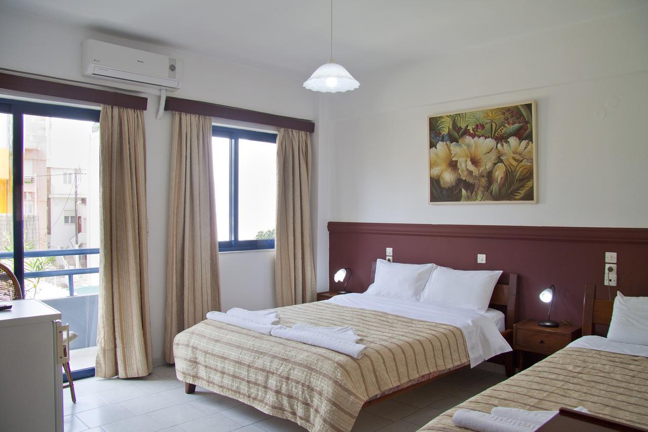 Danaos Hotel ハニア エクステリア 写真