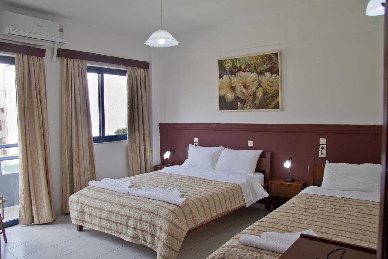 Danaos Hotel ハニア エクステリア 写真