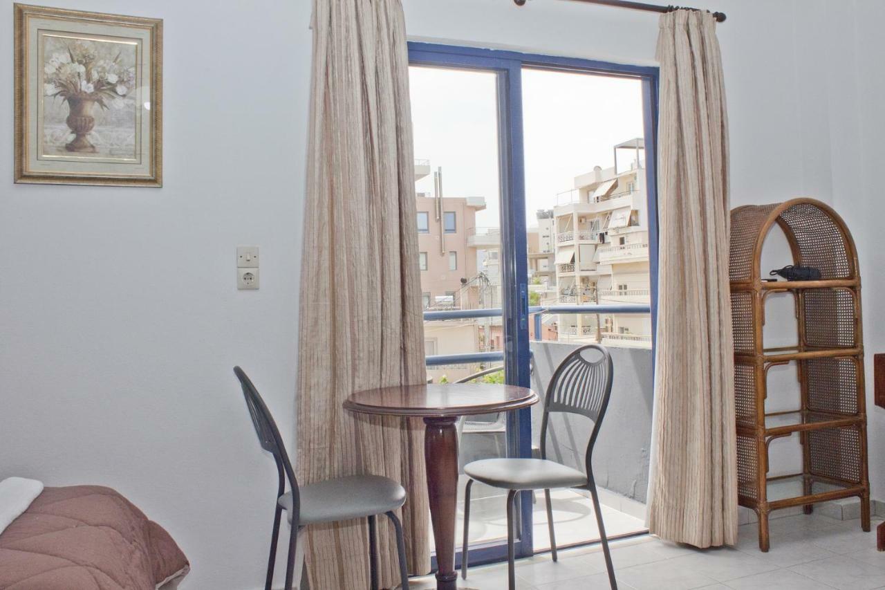 Danaos Hotel ハニア エクステリア 写真
