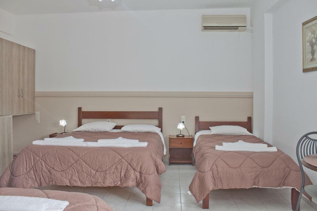 Danaos Hotel ハニア エクステリア 写真