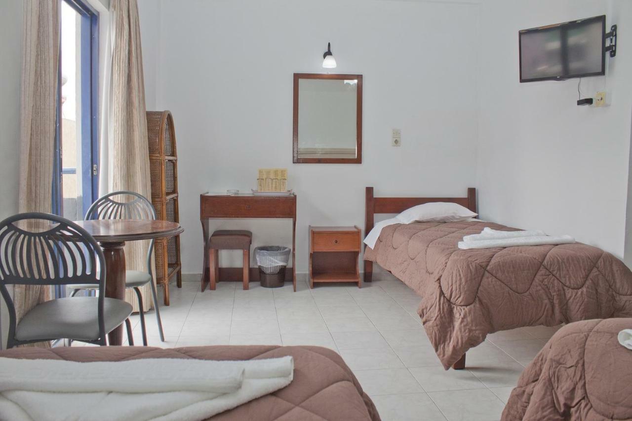 Danaos Hotel ハニア エクステリア 写真