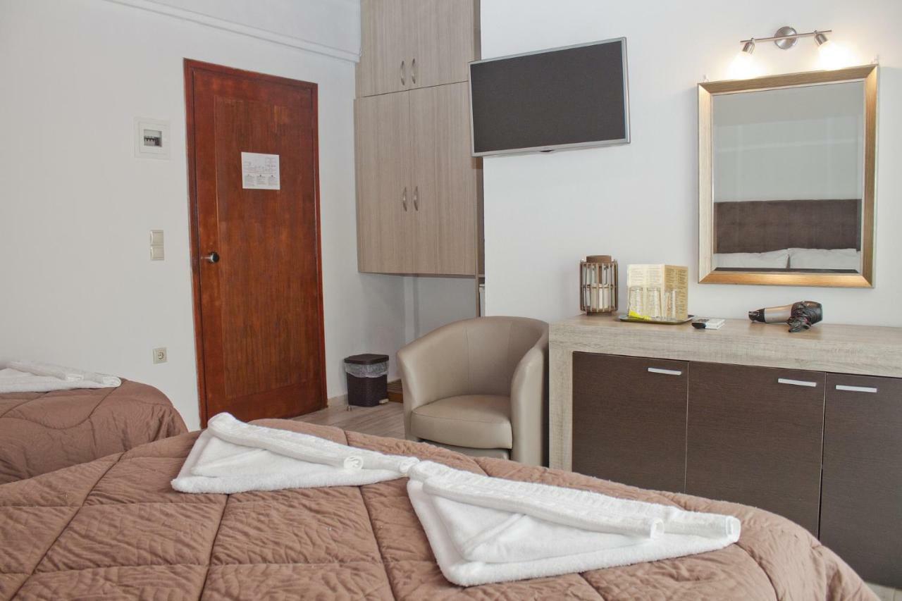 Danaos Hotel ハニア エクステリア 写真