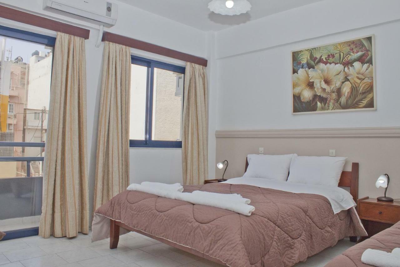Danaos Hotel ハニア エクステリア 写真